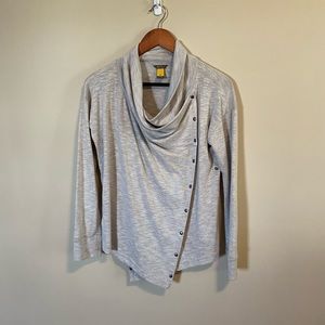 Eddie Bauer wrap top